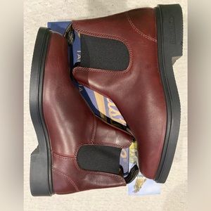 Blundstone like new in box 1309 dress redwood leather boots AU 9 men’s 10